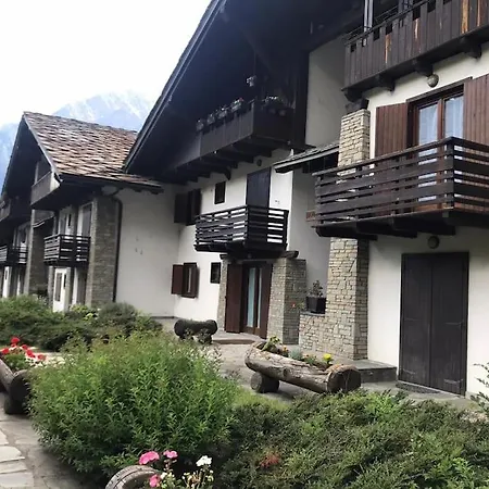 Prázdninový dům Splendido Con Giardino Vista Monte Bianco