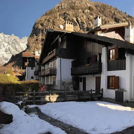 Splendido Con Giardino Vista Monte Bianco Prázdninový dům Courmayeur